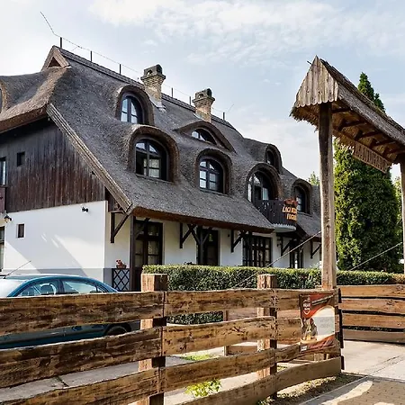 Inn Laci Betyár